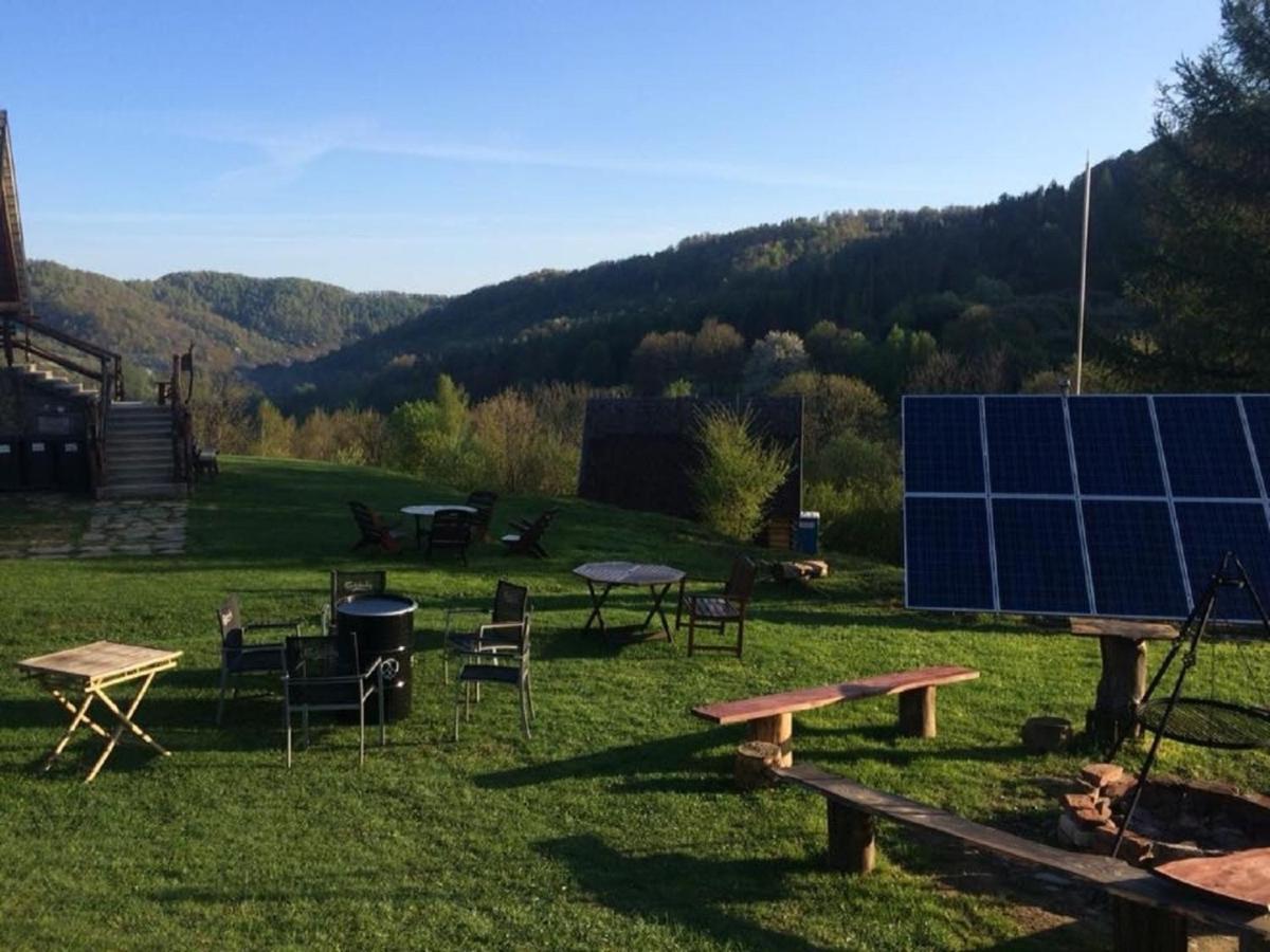 Hostel Bacowka Pttk Jaworzec Wetlina Exteriér fotografie