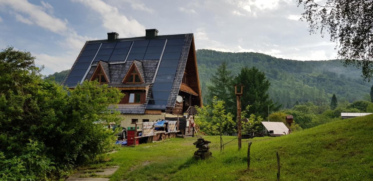 Hostel Bacowka Pttk Jaworzec Wetlina Exteriér fotografie
