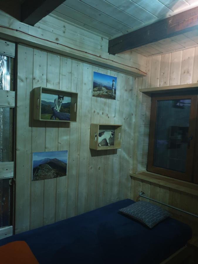 Hostel Bacowka Pttk Jaworzec Wetlina Exteriér fotografie