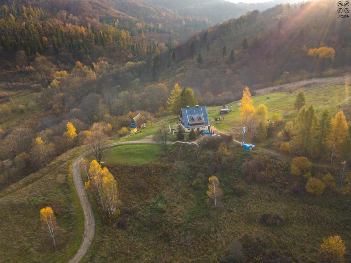 Hostel Bacowka Pttk Jaworzec Wetlina Exteriér fotografie