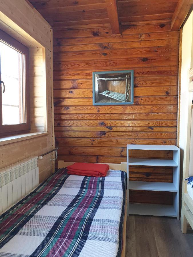 Hostel Bacowka Pttk Jaworzec Wetlina Exteriér fotografie