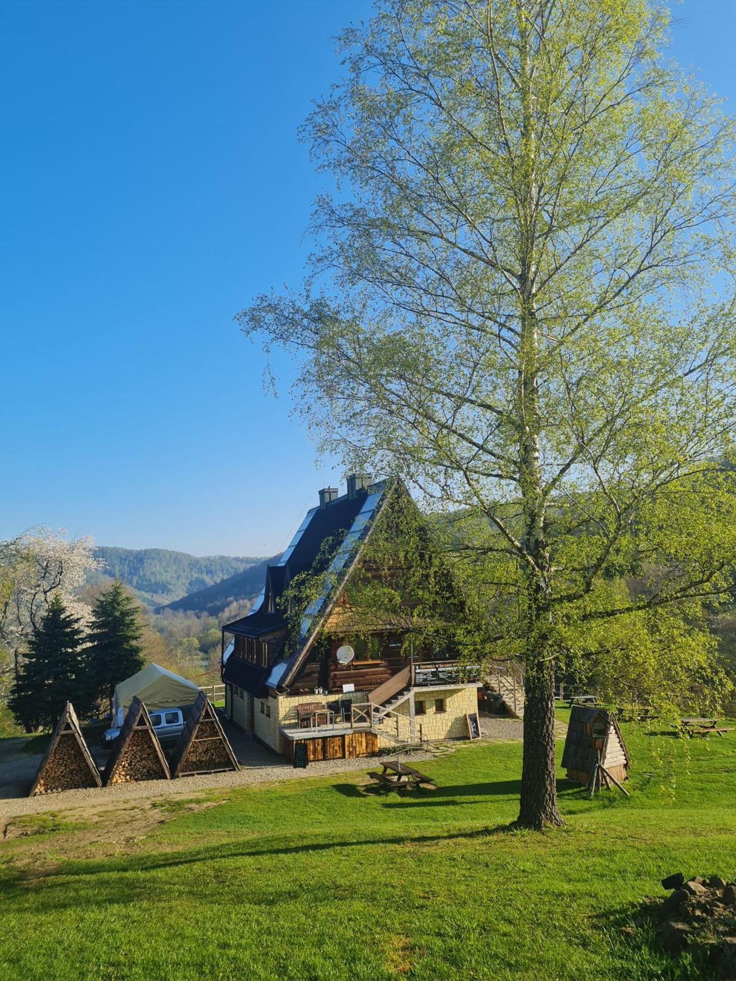 Hostel Bacowka Pttk Jaworzec Wetlina Exteriér fotografie
